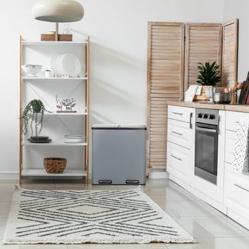 Cubo de basura de acero de 60 litros gris