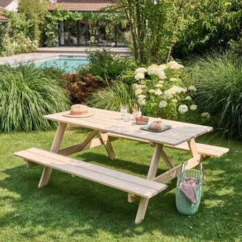 Mesa de picnic de madera