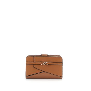 cartera efecto piel con elaboración patchwork tan