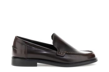 mocasines con efecto piel cepillada bordeaux