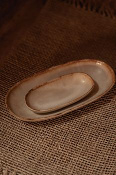 Plato de gres en blanco 16x7x3 cm