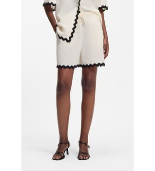 HUGO para mujer. 50557546 Shorts Haslala beige (40), Casual, Lyocell
