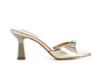zueco de madera abierto en punta con hebilla light gold 40