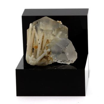 Fluorita Y Cuarzo - Piedra Natural De Rusia, Dal'negorsk - Cristales De Fluorita Y Cuarzo, Colección De Michel Jouty | 260.3 Cts - Certificado De