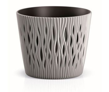 Maceta redonda de plastico sandy round en color gris 12 (largo) x 12 (ancho) x 11,1 (alto) cm