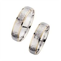 alianzas oro blanco y amarillo con diamante ancho 5 mm