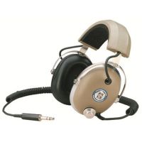 auriculares koss pro4aa con cable conexion alambrica uso escenarioestudio beige y negro