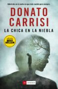 la chica en la niebla