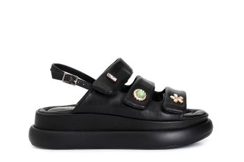 sandalias de piel con botones y velcro. black