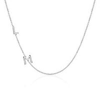 cadena de mujer de oro blanco 14 quilates con 2 letras