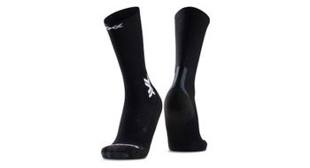 X socks run discover merino crew socks negro gris claro