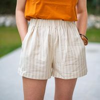 celeste short cassis para mujer