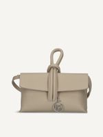 caprice clutch bag beige made of leather size 1