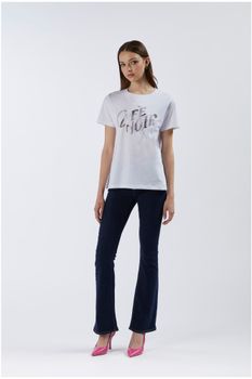 camiseta con logotipo cafènoir de pedrería white