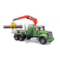 mack trasnporte de madera con grua