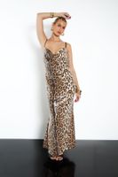 vestido maxi de lentejuelas con estampado de leopardo y escote plisado brown