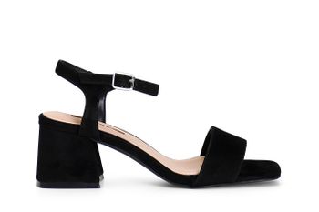 sandalias de ante con tira al tobillo. black