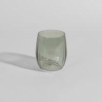 vaso de vidrio verde