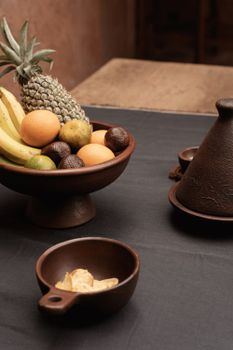 Bol de terracota en marrón oscuro 22x17x9 cm