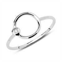 anillo circulo en oro blanco 14 quilates con diamante