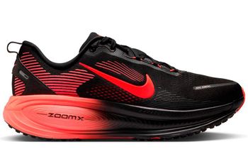 NIKE VOMERO 18