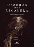 sobras en la escalera