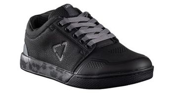 Zapato 3 0 plano negro