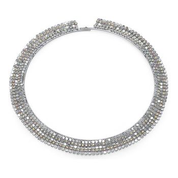 Cadena de mujer con piedras de cristal