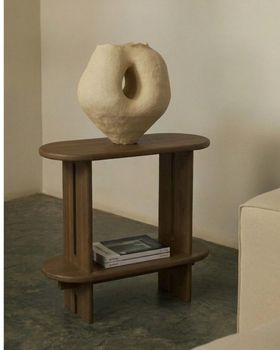 Mesa auxiliar de madera de abeto en color marrón 70 cm