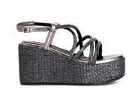 sandalias con tiras cruzadas de pedreria sobre cuna de rafia black 40