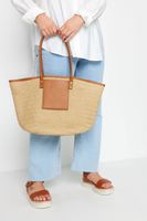cesto de paja con bolsillo camel contraste