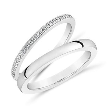 Juego Eternity y anillo de plata de ley con circonitas