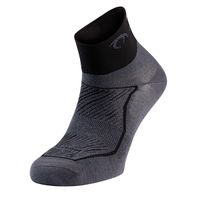 calcetines running lurbel race ss22 ahorra 30 - l 4346 gris marengo  negro