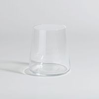 vaso de vidrio transparente