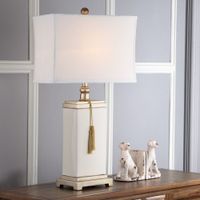 lampara de mesa en poliester crema