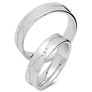 Alianzas 8 quilates oro blanco 3 diamantes