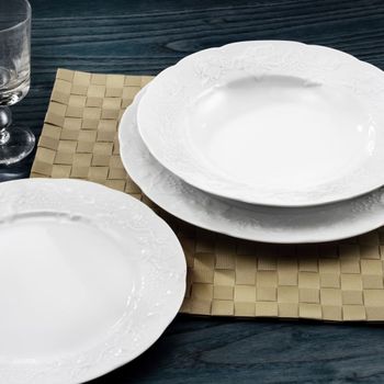 Vajilla de 18 piezas porcelana blanco