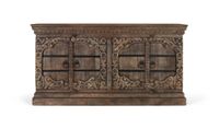aparador con cuatro puertas fabricado a mano en madera de mango