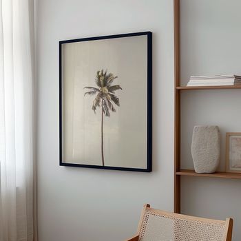 Cuadro palmera y cielo, marco negro, 30x40 cm