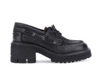 mocasines de piel con cordones y suela dentada black