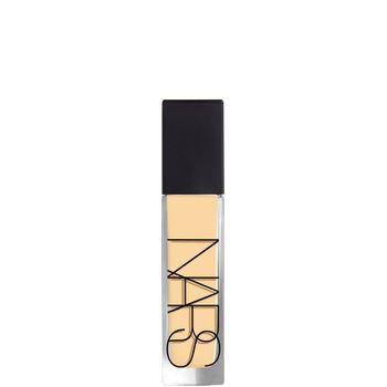 Base de maquillaje de resplandor natural de larga duración NARS Cosmetics (Varios tonos) - Bruges