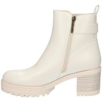 chika 10 botas pilar 24 para mujer