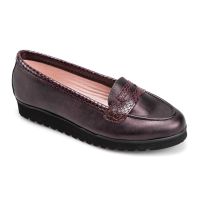 mocasin piel burdeos plataforma