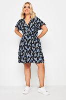 yours vestido corto negro de flores azules en viscosa mujer curvy y tallas grandes yours