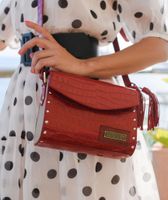 clutch cocodrilo red