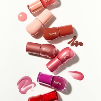 Fwee 3D Voluming Gloss 70% 5.3g (Various Shades) - 03 Pink Candy