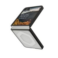 funda para movil urban armor gear cover polycarbonate blanca y negra para galaxy z flip8
