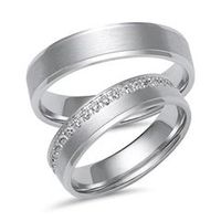 alianzas de oro blanco o platino con 38 diamantes