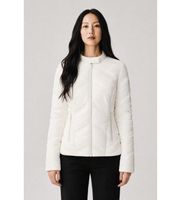 guess para mujer w5rl00wgv30 abrigo new vona logo blanco xs casual poliuretano