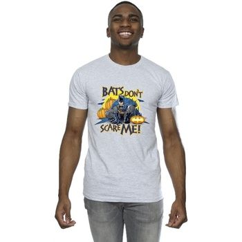 Dc Comics Camiseta Bats Don't Scare Me para hombre